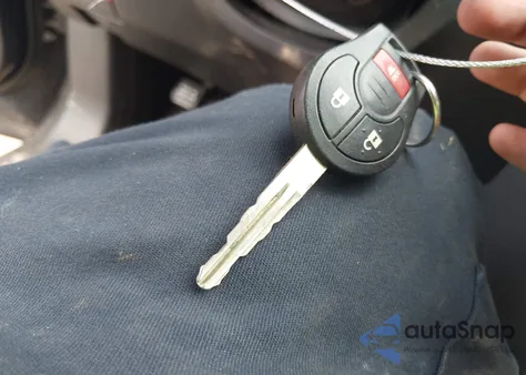 2013 Nissan Rogue S z USA, uszkodzony, nr VIN JN8AS5MV6DW635698